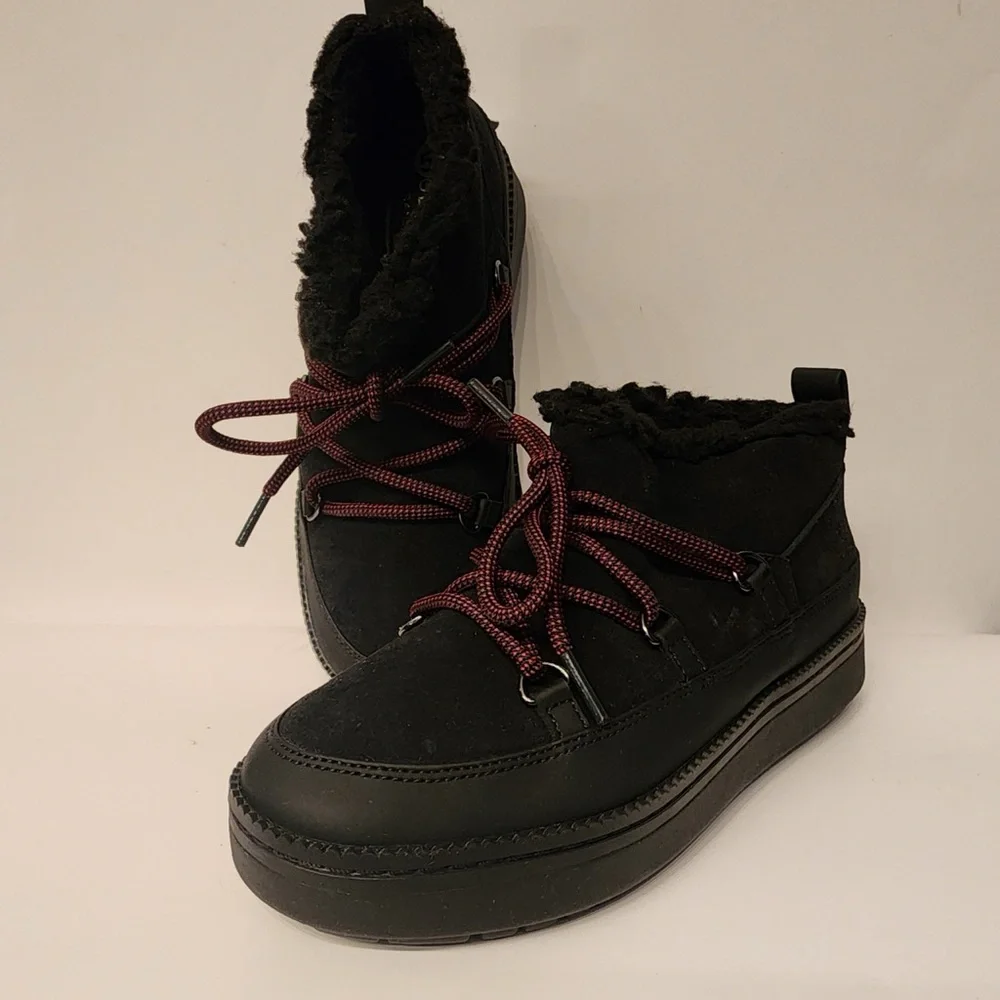Cole Haan Cloudfeel Suede Mini Snow Boots Women's Black Ankle Boots Size 5.5